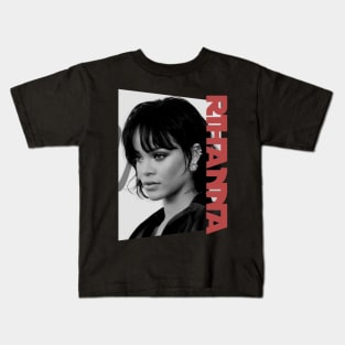 rihanna - monochrome style Kids T-Shirt